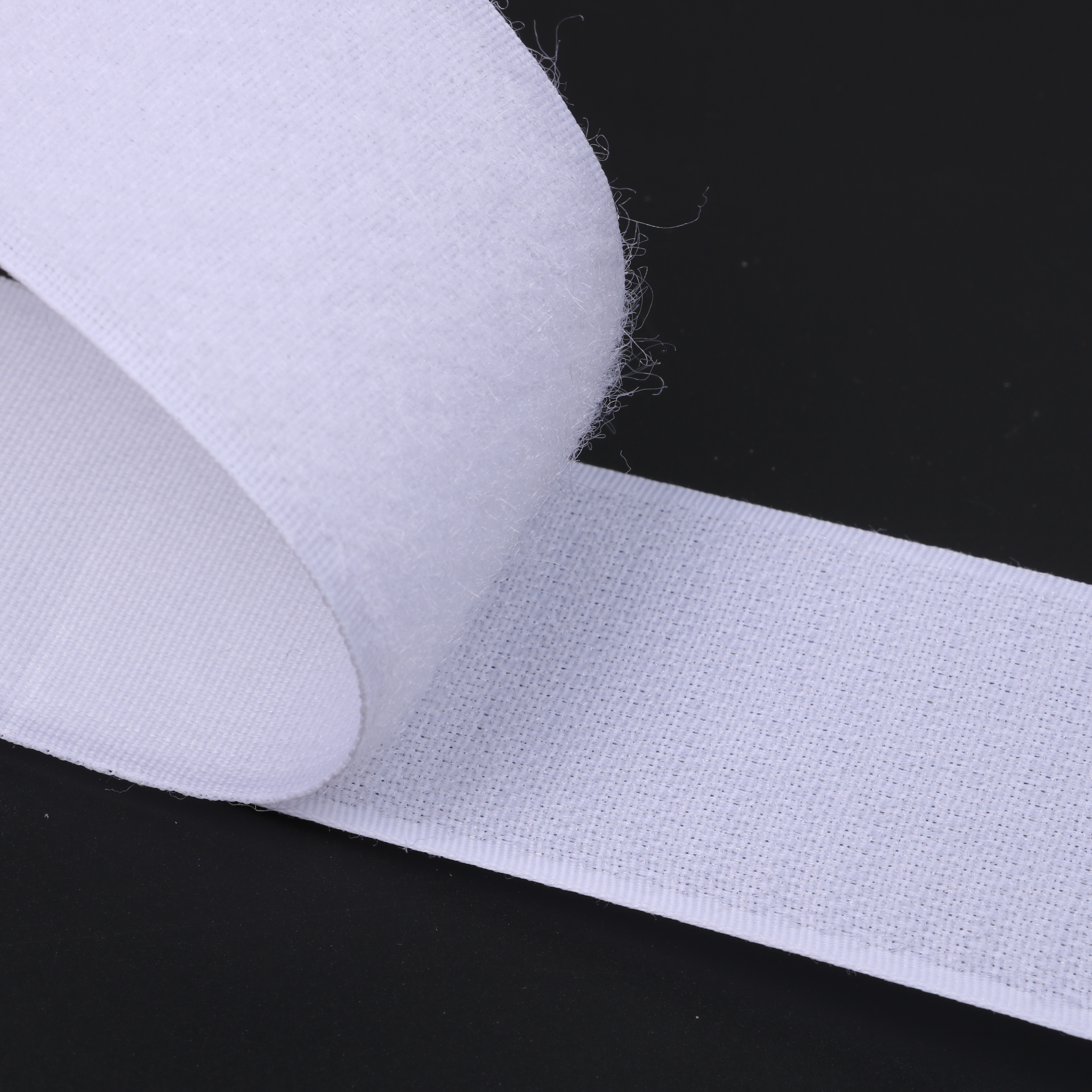 20mm 25mm 30mm Black And White HookLoop Material Fasteners