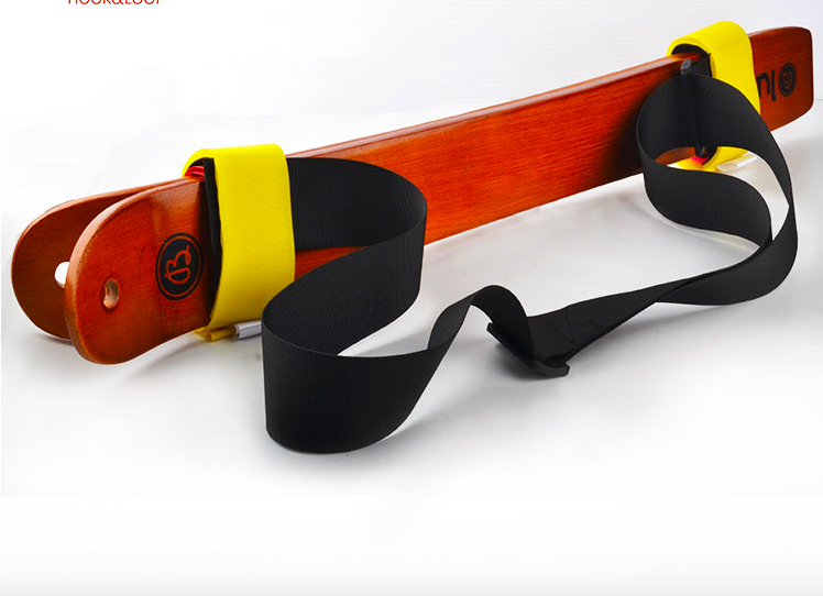 Hot sell Adjustable reusable ski strap /magic tape /shoulder ski strap /snowboard carrier